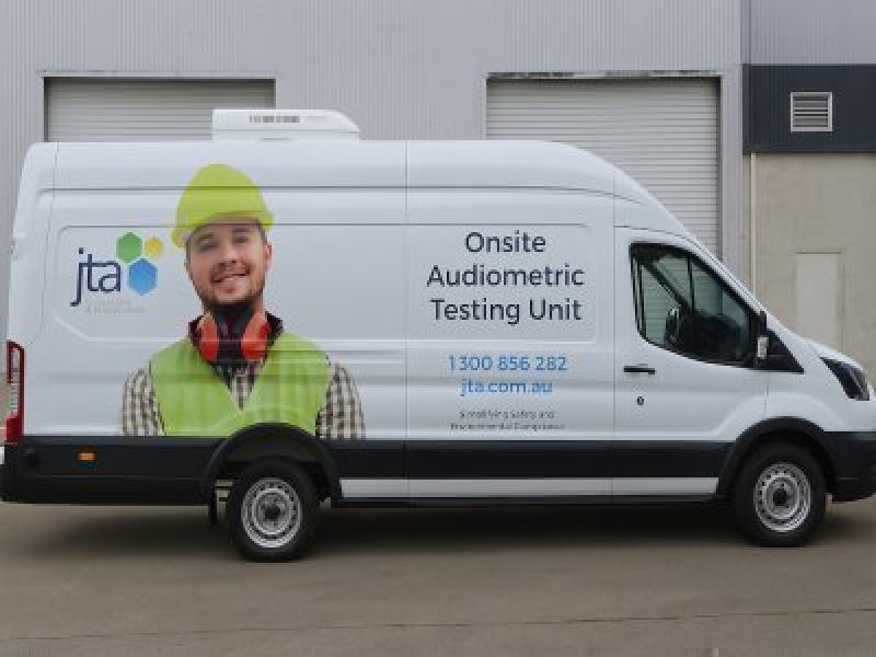 mobile audiometric testing vehicle